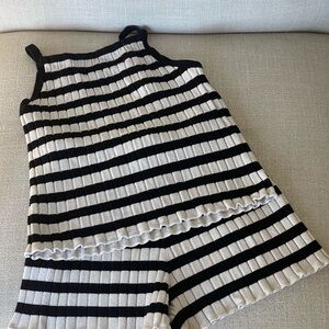 H&M Black and White Ribbed Knit set (top and shorts)